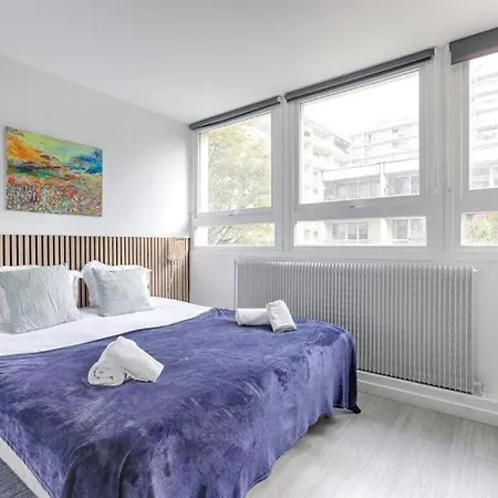 Charming Gambetta - Saint Fargeau Ii Apartment